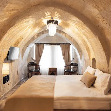 فندق Noah's Ark Cave 3*