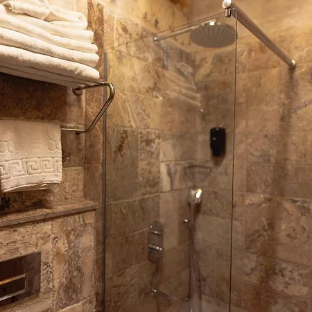 Noah's Ark Cave 호텔 괴레메