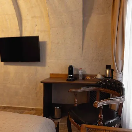 Noah's Ark Cave Hotel 3*