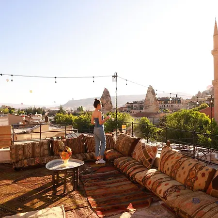 Noah's Ark Cave 호텔