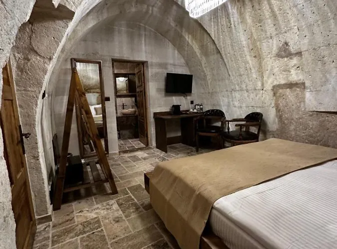 Noah's Ark Cave 3* Göreme