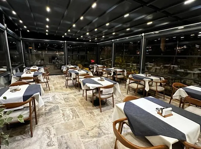 Noah's Ark Cave 3* Göreme